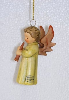 Festival Harmony - Flute Ornament/Retired