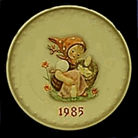 Plate 1985 Annual/Chick Girl/Retired