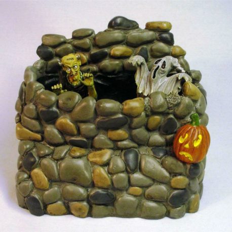 ANIMATED HAUNTED WALL